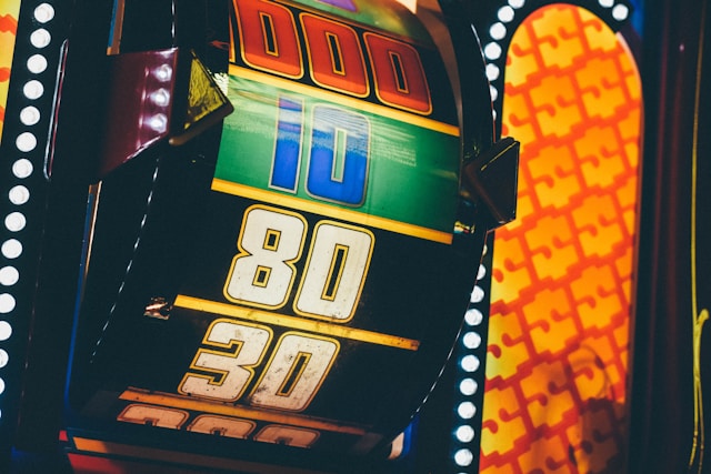 Roulette table game